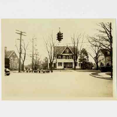 5 Field Point Road B
