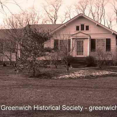 2 Sachem Road