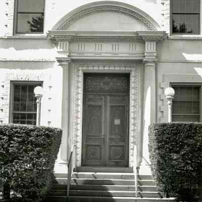 Benedict Building B