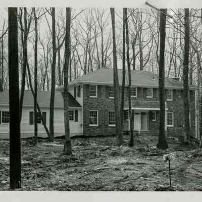 Noble House Baldwin Farms South (Roger Drive)