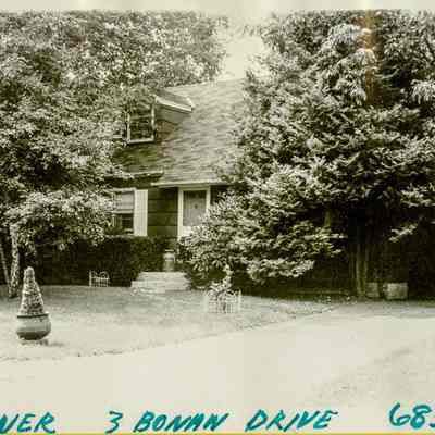 3 Bonan Drive A