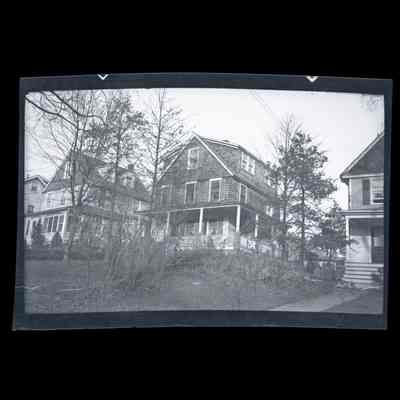 169 Lake Avenue Negative