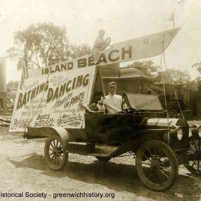 Island Beach Sign Car