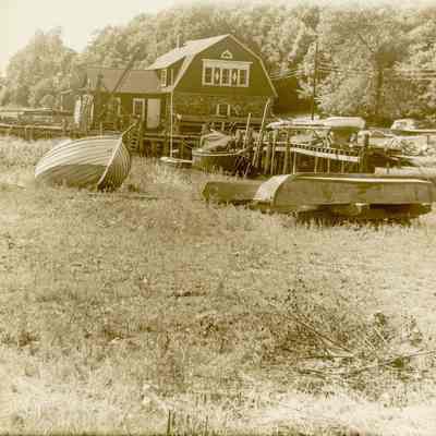Old Greenwich Boatyard (350 & 360 Riverside Avenue)
