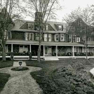 Kathmere Inn C