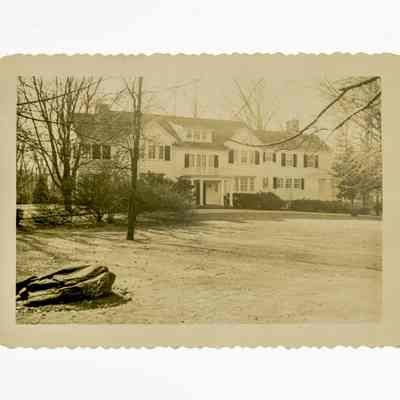 Weltz Residence Midwood Drive E