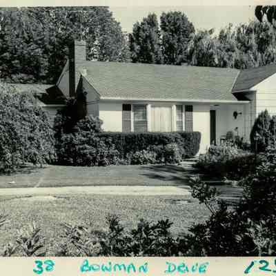 38 Bowman Drive South