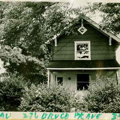 276 Bruce Park Avenue