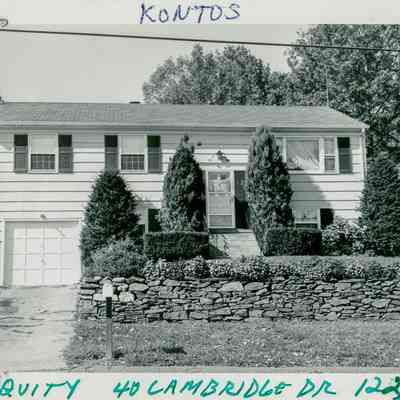 40 Cambridge Drive B