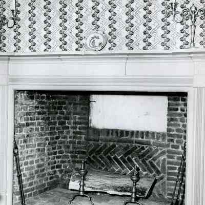 Bush-Holley House Mantel C