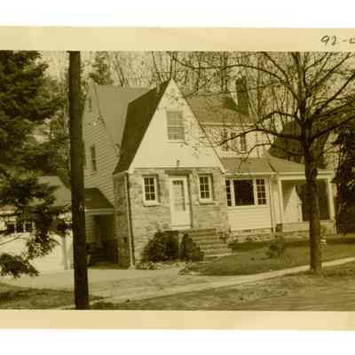 Munzfiedl Residence Perryridge Road C