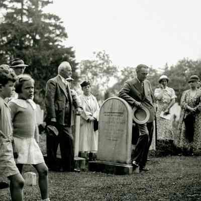 Settlement Monument Dedication F