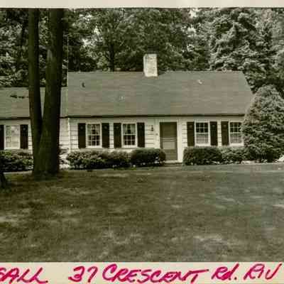 37 Crescent Road