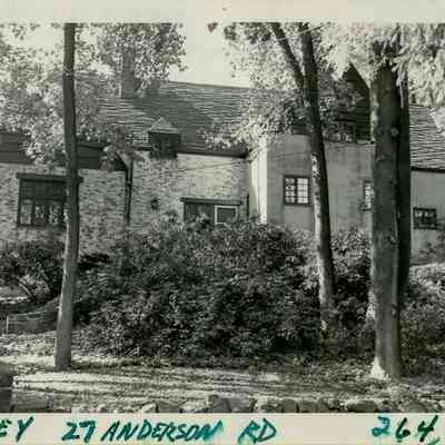 27 Anderson Road