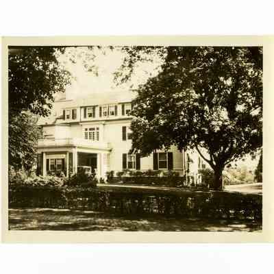 86 Mayo Avenue A