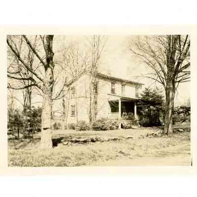 Livingston Cottage Clapboard Ridge Road A