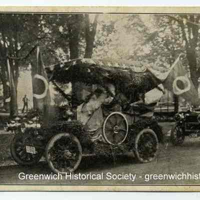 Automobile Parade B