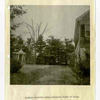 Motter Residence North Maple Avenue E
