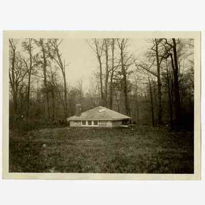 Simmons Estate Lake Avenue N