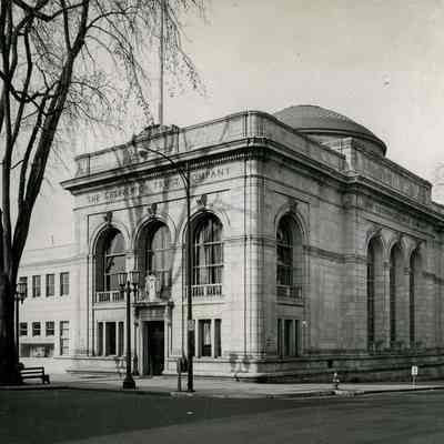 Greenwich Trust Company Building (240 Greenwich Avenue)