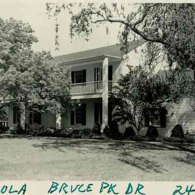 Figliola House Bruce Park Drive