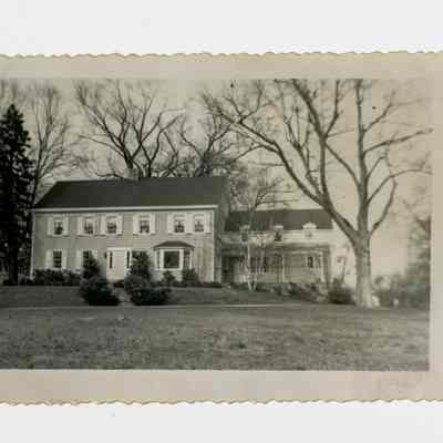 Edgar Residence Round Hill Road