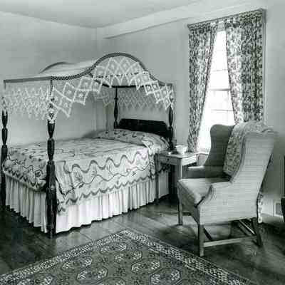 Bush-Holley House Bedroom B