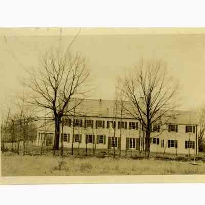Mark Residence Meadow Road A