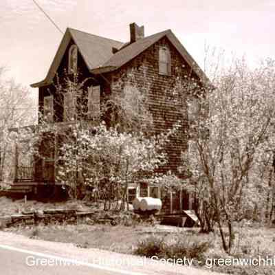 Bove Residence East Elm Street