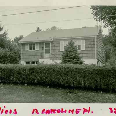 12 Caroline Place A