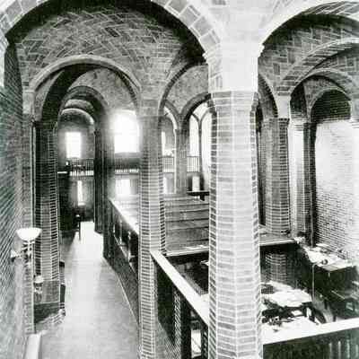 Interior of Putnam Trust Company (253 Greenwich Avenue) A