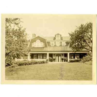 Thorp Residence Rock Ridge Avenue E