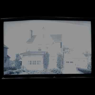 56 Richmond Drive Negative