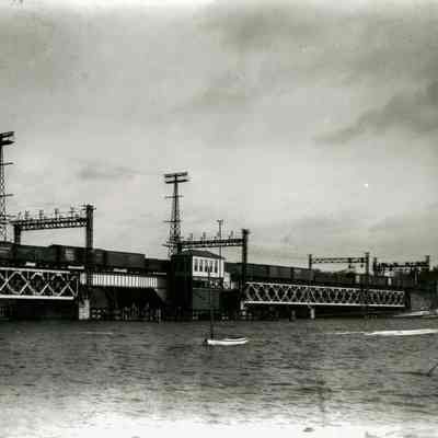 Cos Cob Railroad Bridge B