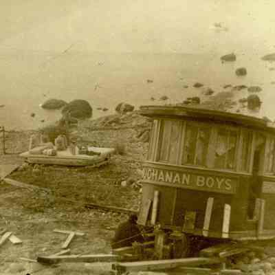 Buchanan Tug Boats Wee Captain's Island A