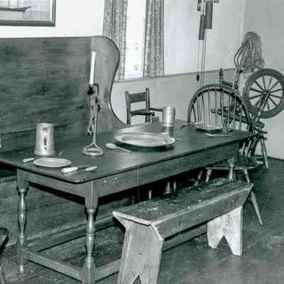 Set Table