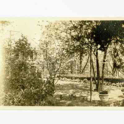 Sargent Estate Meadow Lane