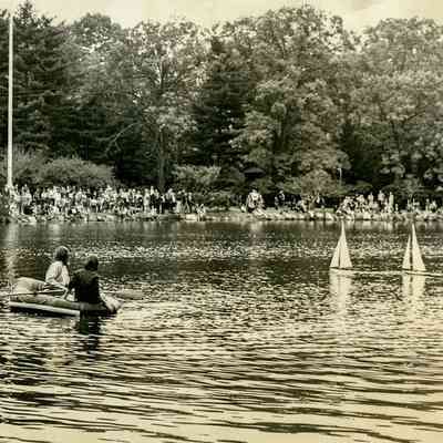 Model Boat Regatta
