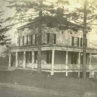 Innis Arden Golf Clubhouse B