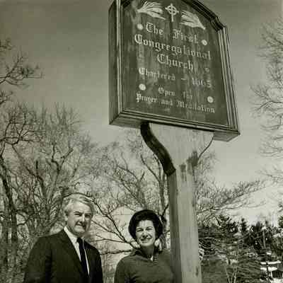 First Congregational Church Sign