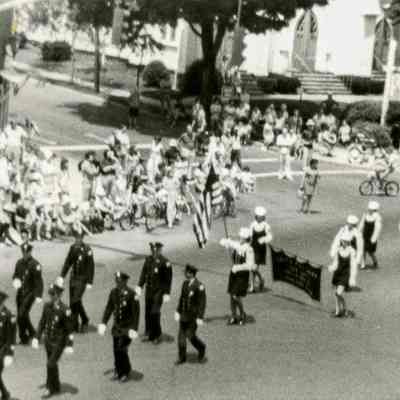 Parade B