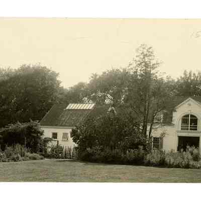 Home East Putnam Avenue C