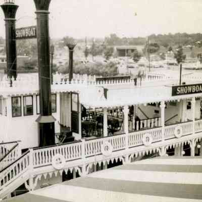 The Showboat B
