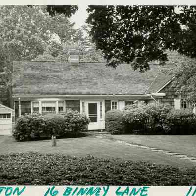 16 Binney Lane A
