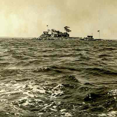 Wee Captain's Island G
