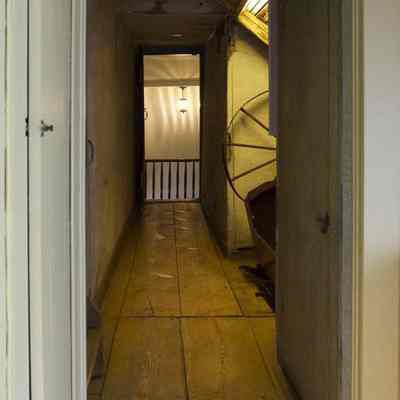 Bush-Holley House Second Floor Passageway, North