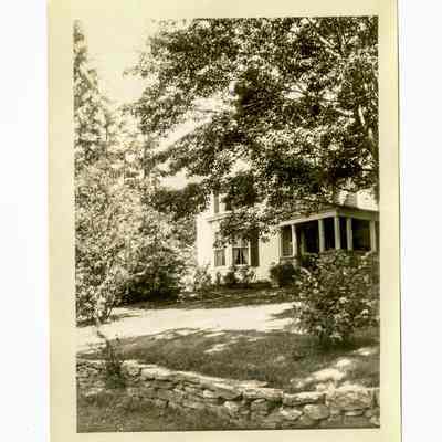 Menseak Residence Round Hill Road F