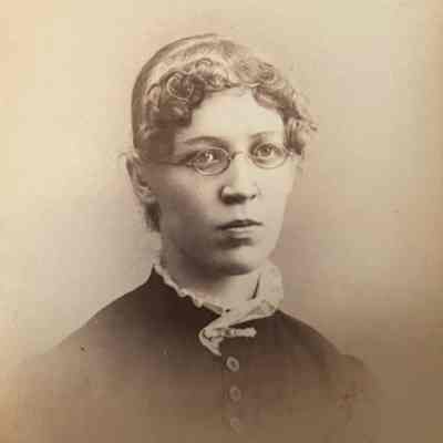 Young girl wearing glasses