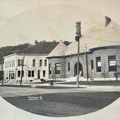 Chelsea Town Hall/Library and Post Office