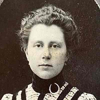Mystery Woman